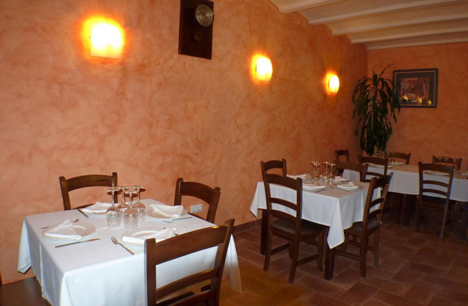 Hostal La Fuente Buera Εξωτερικό φωτογραφία