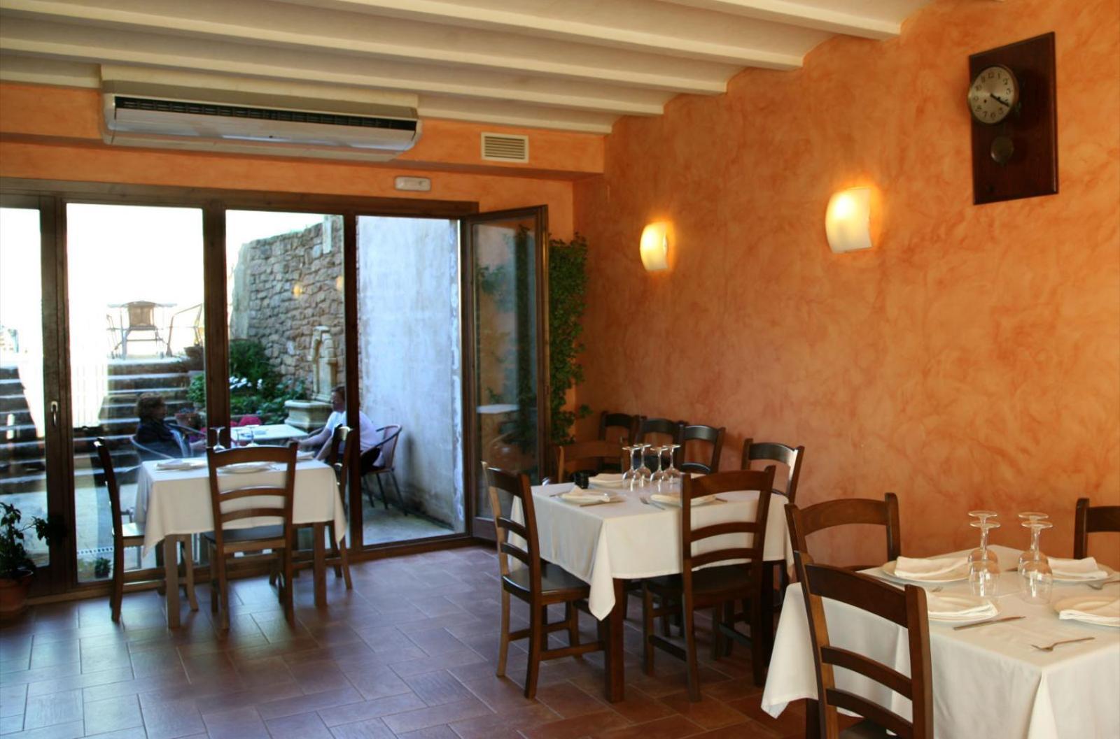 Hostal La Fuente Buera Εξωτερικό φωτογραφία