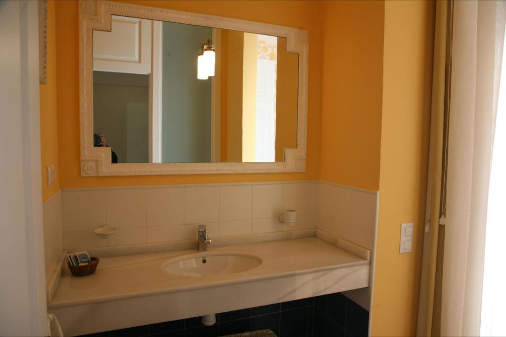 Hostal La Fuente Buera Εξωτερικό φωτογραφία